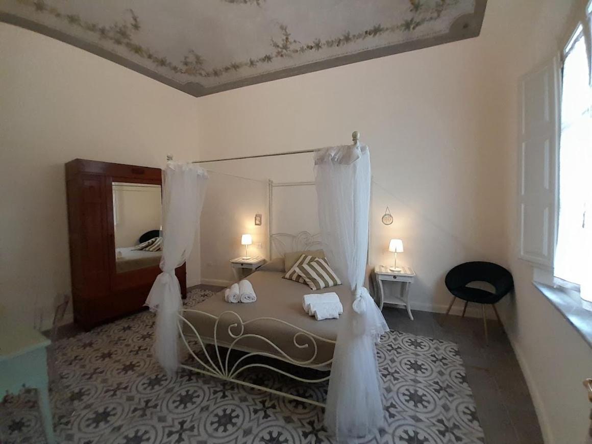B&B Villino Luschi Pisa Centro エクステリア 写真