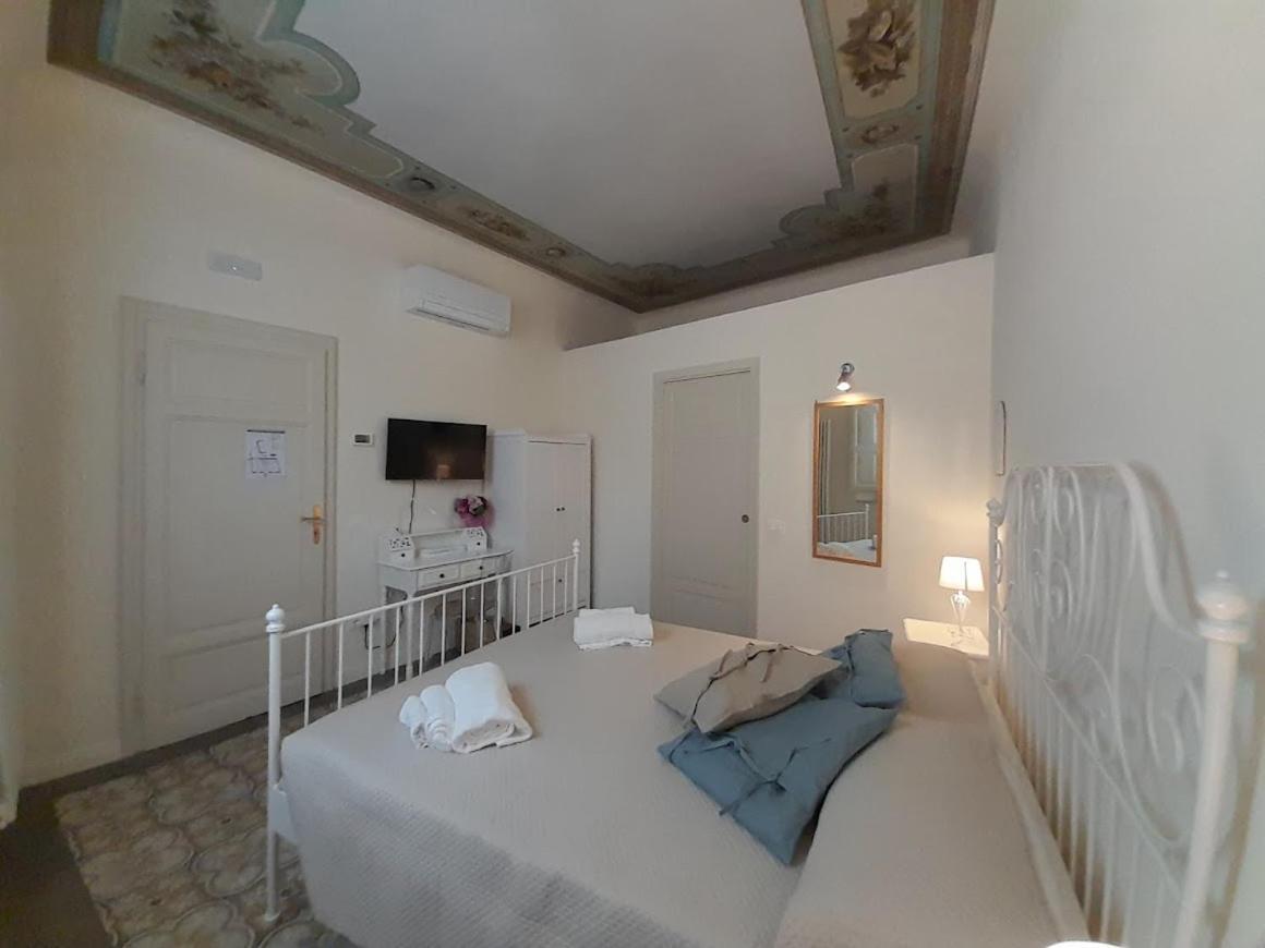 B&B Villino Luschi Pisa Centro エクステリア 写真